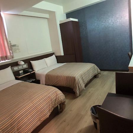 Changke Hotel Каосюн Екстериор снимка