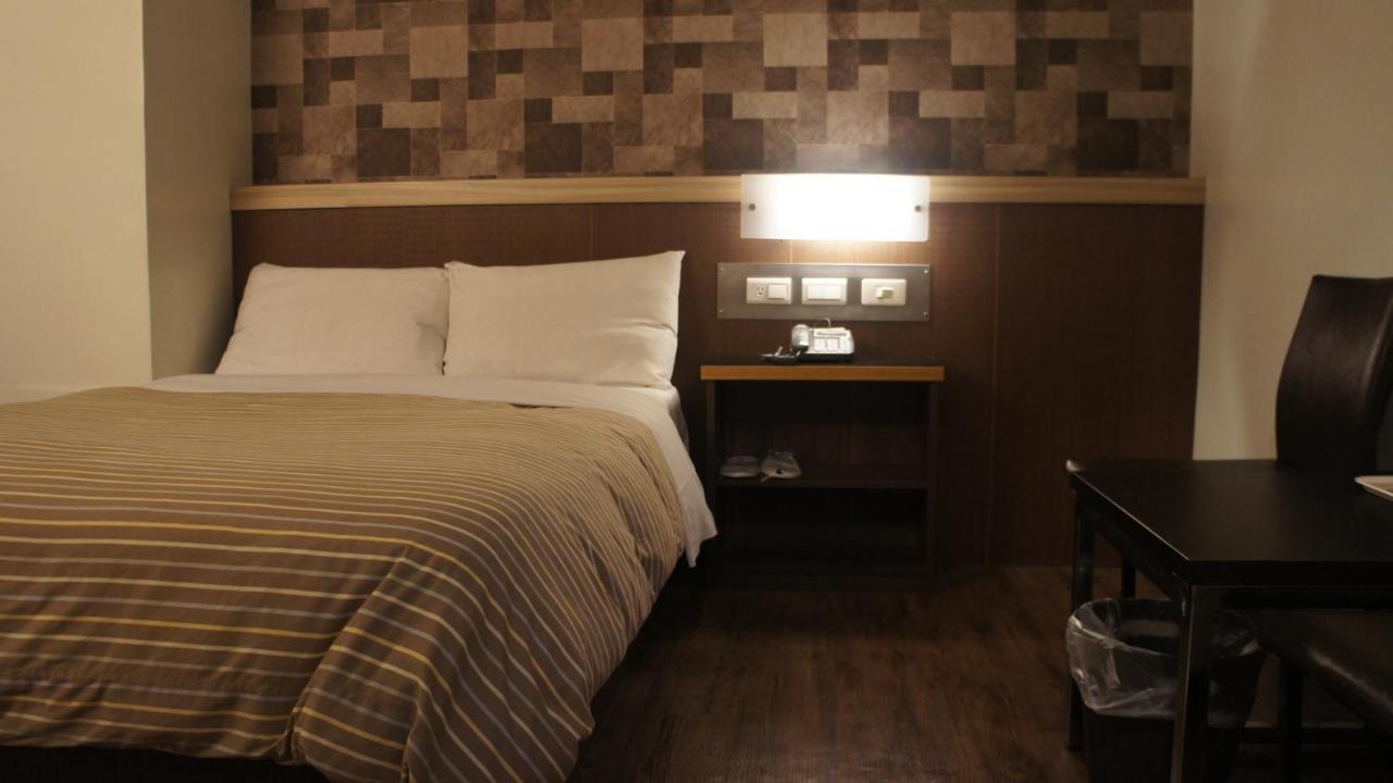 Changke Hotel Каосюн Екстериор снимка