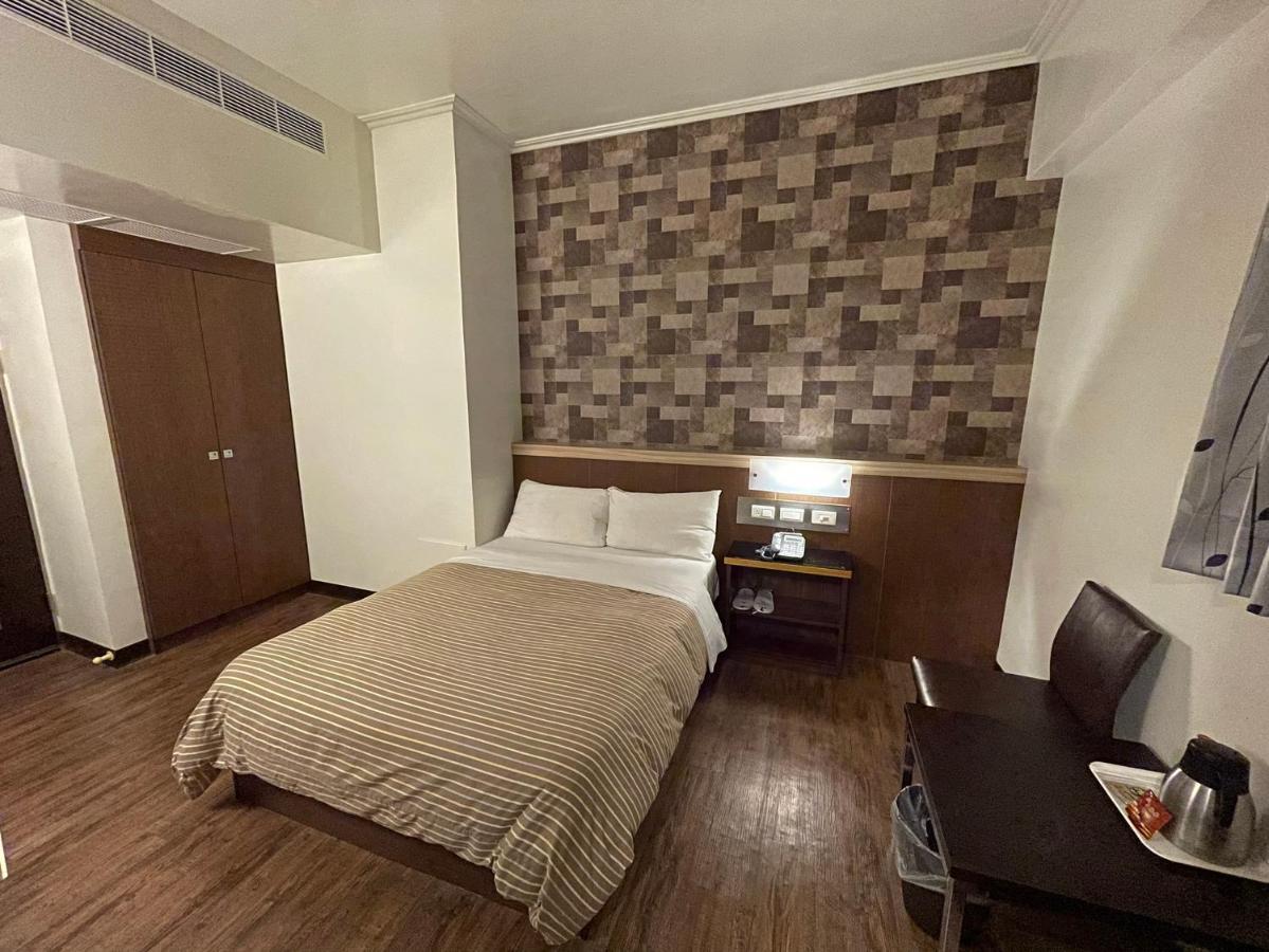 Changke Hotel Каосюн Екстериор снимка