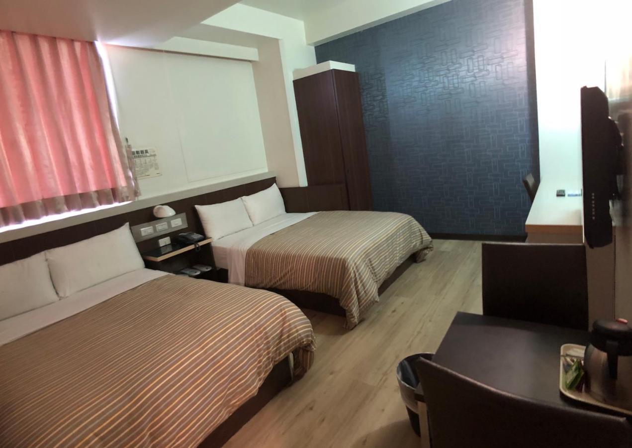Changke Hotel Каосюн Екстериор снимка